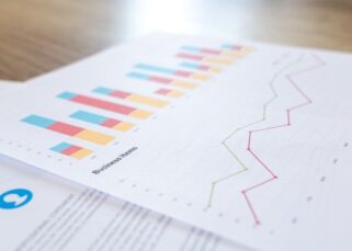 ¿Qué es una posición abierta en los mercados financieros?
