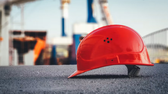 Casco de trabajador